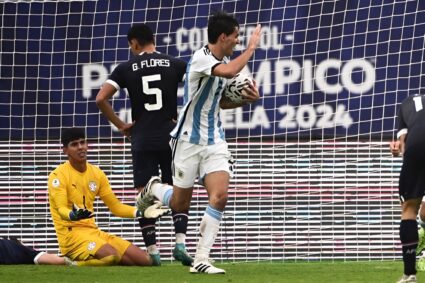 Selección Sub-23: Rocambolesco 3-3 contro il Paraguay, l’Olimpiade è appesa a un filo